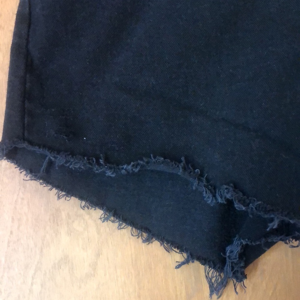 Riders by Lee black distressed cut off shorts - Picture 3 of 7
